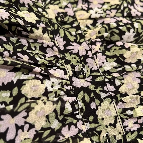 ASTR the Label Floral Ruched Dress (Small) - Picture 3 of 4